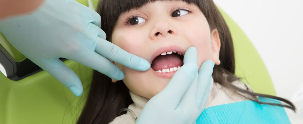 Dokter_gigi_anak