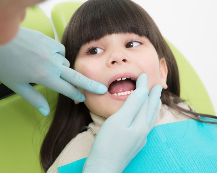 Dokter_gigi_anak